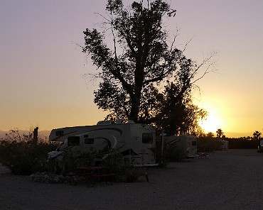 IMG_20190910_063206 KOA Campground Needles CA, Tiefsttemperatur in der Nacht 37°C, am Tag >45°C, Luftfeuchtigkeit 14%
